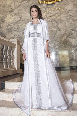 Moroccan long sleeve wedding caftan white with lace work 1