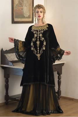 Black and yellow long sleeve embroidery evening dress 2