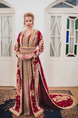 Maroon long sleeve arabic wedding kaftan 1