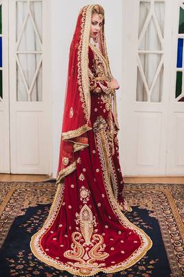 Red Wedding Velvet Morrocan Kaftan for Women 2