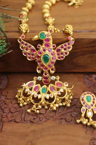 Gold platted ruby peacock long necklace with screw back earring