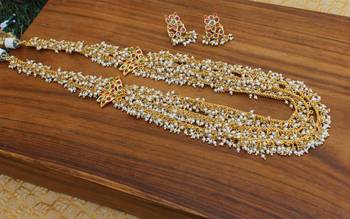 Gold platted pearl muvva layered long necklace with screw back earring 1