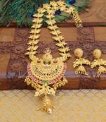 Gold platted ruby peacock long necklace with screw back earring