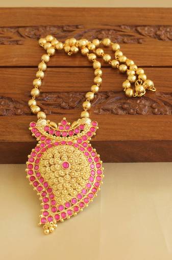 Gold platted mango necklace set