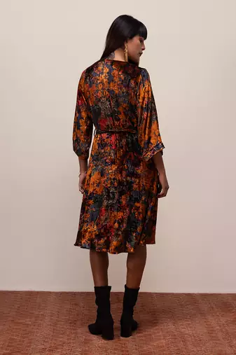 Nargis midnight midi dress