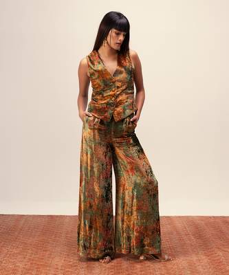 Nargis green waist coat set 1