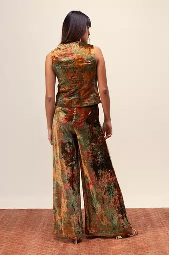 Nargis green waist coat set