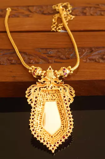 Kerala style gold platted nagapadam peacock palakka necklace
