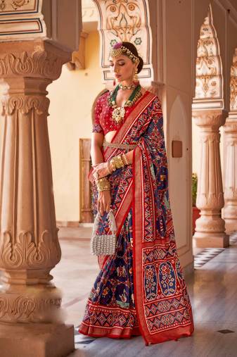 Navy Blue silk blend Blend Saree With Unstitched Blouse Piece