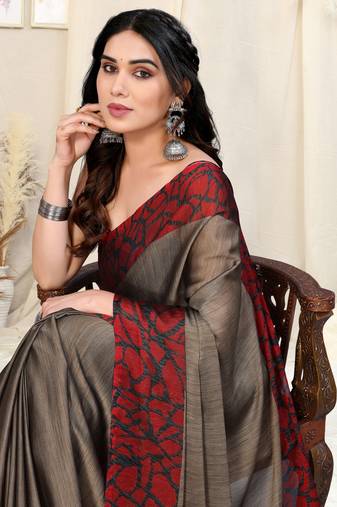 Light coral chiffon floral print border saree with unstitched blouse piece