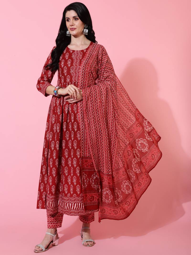 Kimayra cotton calf length semi flared 3/4 sleeves printed round neck kurta bottom dupatta set