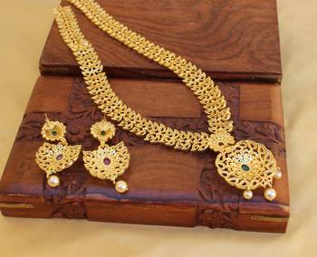 Gold platted cz long necklace set 3