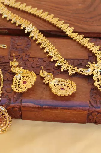 Gold platted cz peacock long necklace set