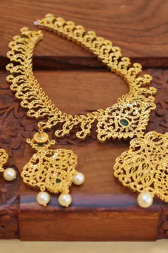 Gold platted ruby cz peacock short necklace set