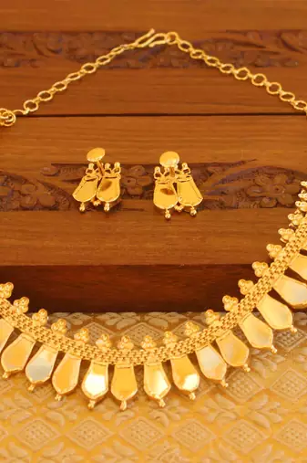 Kerala style gold platted palakka necklace