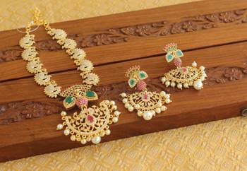 Gold platted ruby cz peacock pearl short necklace set 1