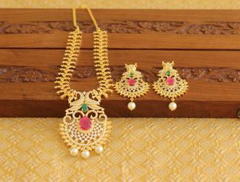 Gold platted ruby cz peacock pearl short necklace set 1