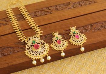 Gold platted ruby cz peacock pearl short necklace set 3