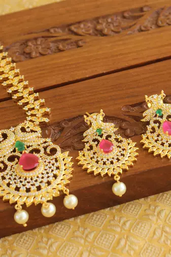Gold platted ruby cz peacock pearl short necklace set