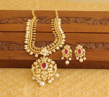 Gold platted ruby cz pearl short necklace set 1