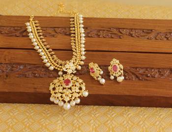 Gold platted ruby cz pearl short necklace set 2