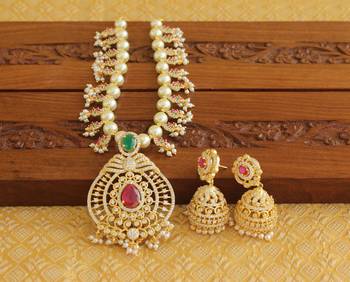 Gold platted ruby cz pearl short necklace set 1