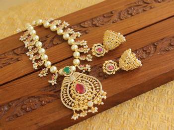 Gold platted ruby cz pearl short necklace set 3