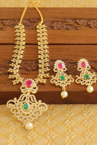 Gold platted ruby cz short necklace set