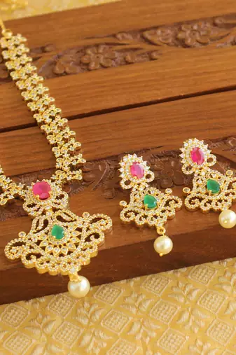 Gold platted ruby cz short necklace set