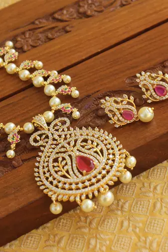 Gold platted ruby cz pearl short necklace set