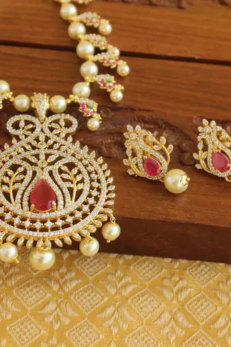 Gold platted ruby cz pearl short necklace set
