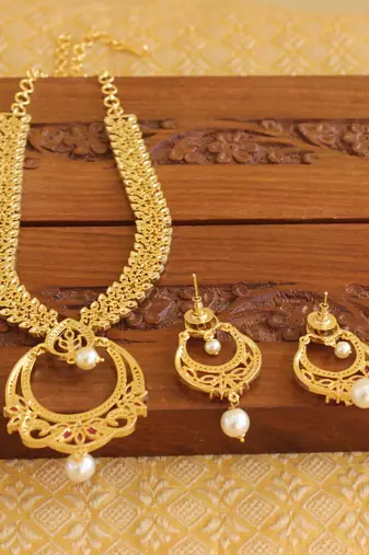 Gold platted ruby cz pearl short necklace set