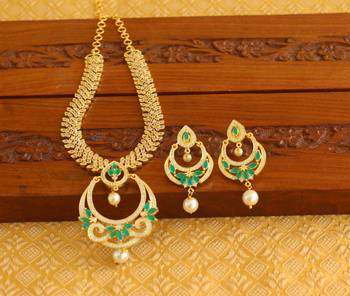 Gold platted ruby cz pearl short necklace set 1