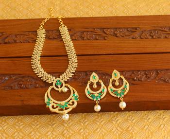 Gold platted ruby cz pearl short necklace set 3