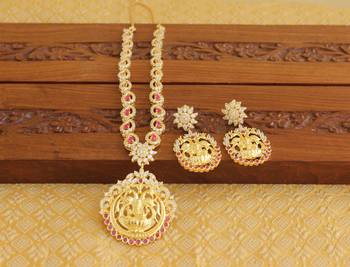 Gold platted kempu cz lakshmi peacock short necklace set 1