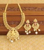 Gold platted kempu lakshmi pearl short necklace set