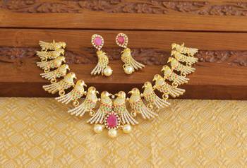 Gold platted ruby cz parrot pearl necklace set 1