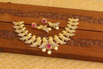 Gold platted ruby cz parrot pearl necklace set 2