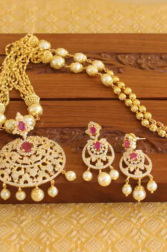 Gold platted ruby cz pearl necklace set