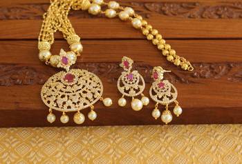 Gold platted ruby cz pearl necklace set 3