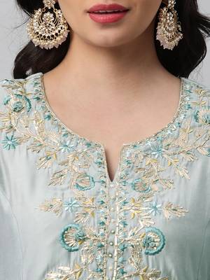 A line silk blend kurta with beautiful gota patti embroidery & anchor threads. 5