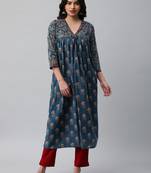 Printed cotton kurta with gathering on the empire line.