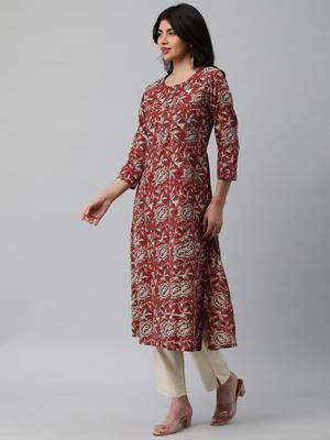 A line cotton printed kurta with center placket. 3