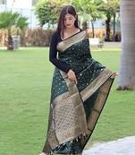 Silk Blend Saree With Copper And Golden Zari Weaved Border And Rich Pallu 