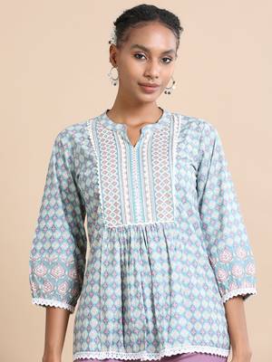 Hassu's women teal 3/4th sleeves cotton geometric print regular fit hip length kurta 5