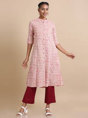 Hassu's women pink 3/4th sleeves cotton block print regular fit calf length kurta 2
