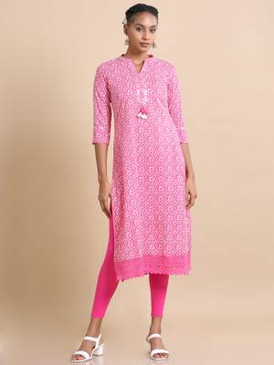 Hassu's women magenta 3/4th sleeves cotton abstract print, mirror work regular fit calf length kurta 1