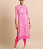 Hassu's women magenta 3/4th sleeves cotton abstract print, mirror work regular fit calf length kurta