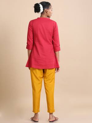 Hassu's women maroon 3/4th sleeves cotton solid regular fit hip length kurta 2