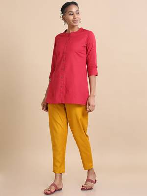 Hassu's women maroon 3/4th sleeves cotton solid regular fit hip length kurta 5